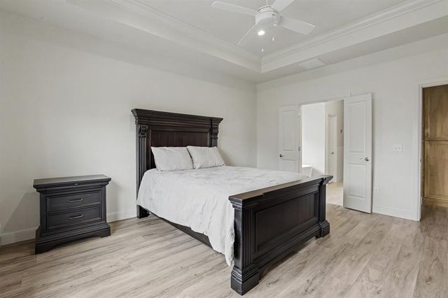 609 S Texoma Drive, Edmond, OK 73025