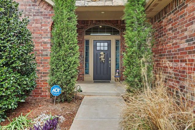 609 S Texoma Drive, Edmond, OK 73025