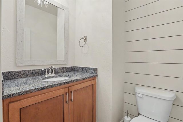 609 S Texoma Drive, Edmond, OK 73025