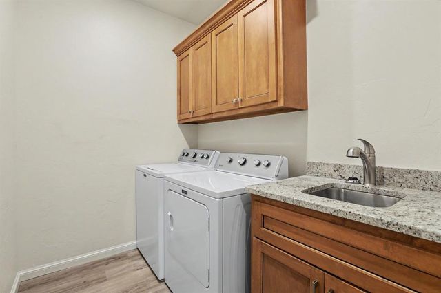 609 S Texoma Drive, Edmond, OK 73025