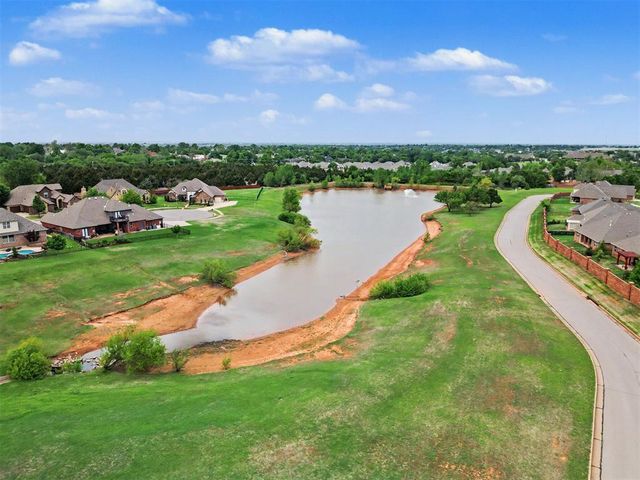 609 S Texoma Drive, Edmond, OK 73025