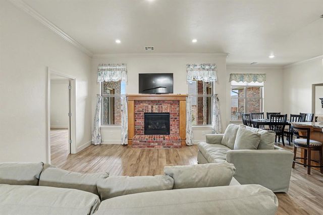 609 S Texoma Drive, Edmond, OK 73025