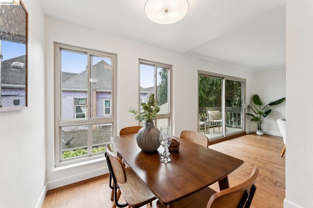 77 Fairmount Ave 203, Oakland, CA 94611