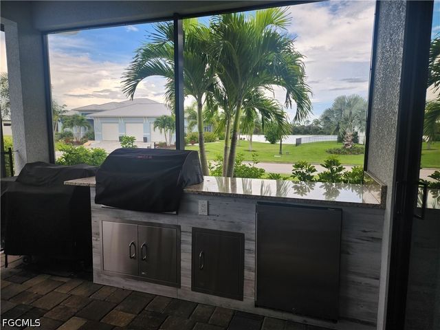 3801 Kismet Lakes LN, Cape Coral, FL 33993