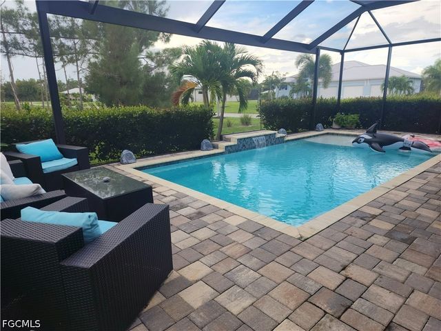3801 Kismet Lakes LN, Cape Coral, FL 33993