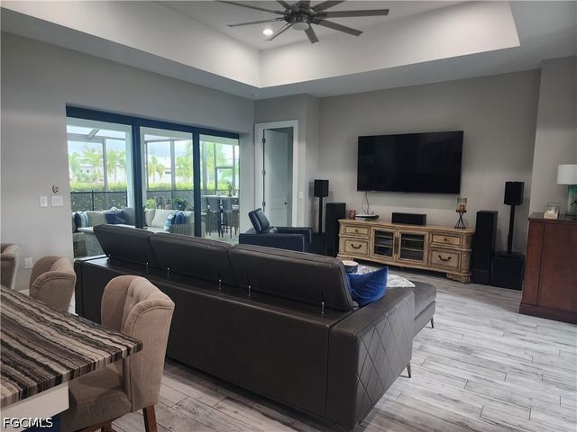 3801 Kismet Lakes LN, Cape Coral, FL 33993