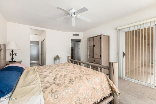 1601 E HAZELTINE Way, Chandler, AZ 85249