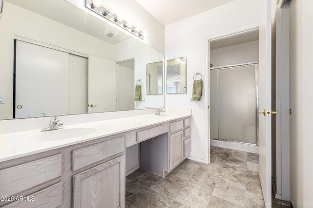 1601 E HAZELTINE Way, Chandler, AZ 85249