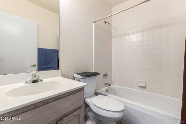 1601 E HAZELTINE Way, Chandler, AZ 85249