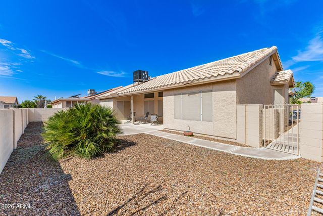 1601 E HAZELTINE Way, Chandler, AZ 85249