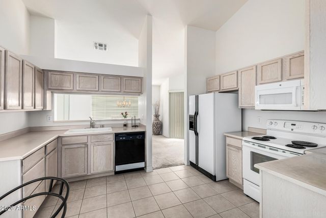 1601 E HAZELTINE Way, Chandler, AZ 85249