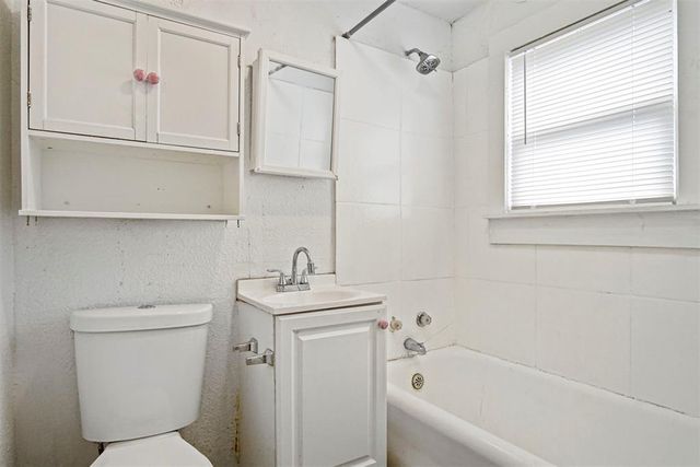 521 SW 24th Street, Oklahoma City, OK 73109