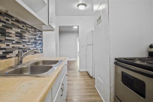 521 SW 24th Street, Oklahoma City, OK 73109