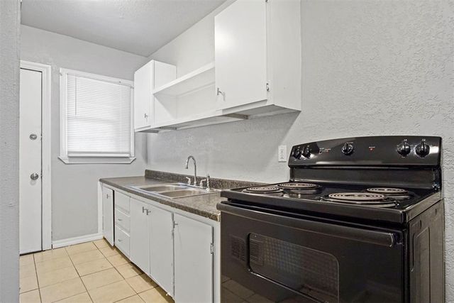 521 SW 24th Street, Oklahoma City, OK 73109