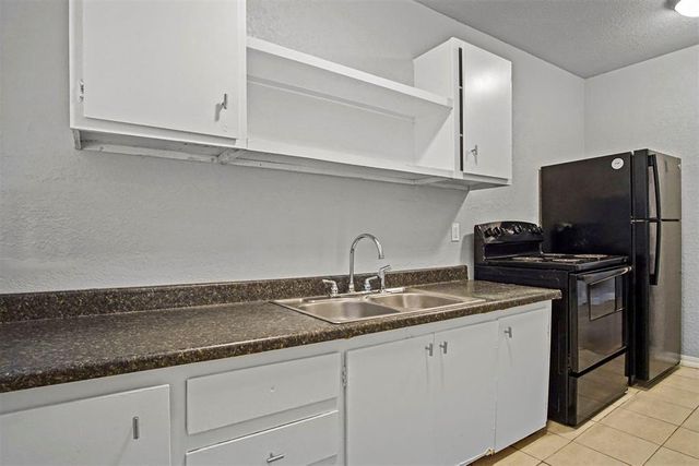 521 SW 24th Street, Oklahoma City, OK 73109