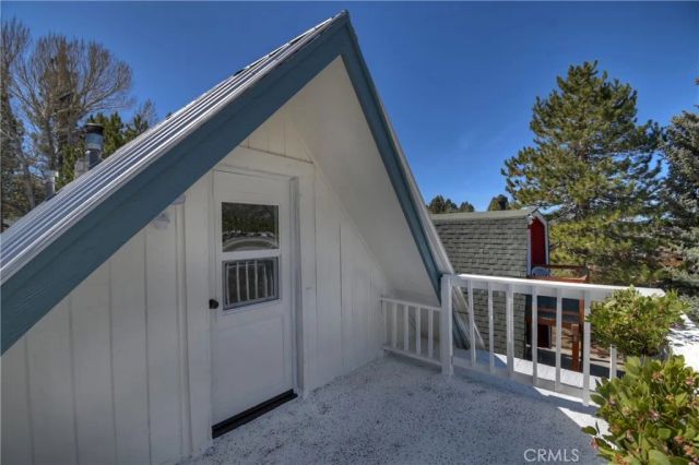 927 W Fairway, Big Bear City, CA 92314