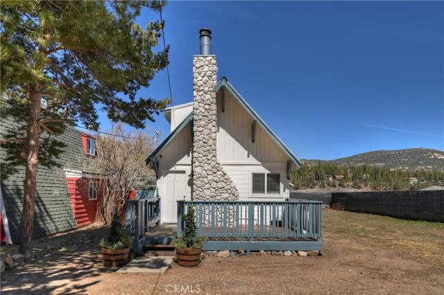 927 W Fairway, Big Bear City, CA 92314