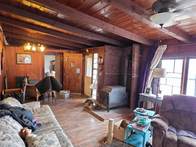 2986 VT Route 122, Sheffield, VT 05866