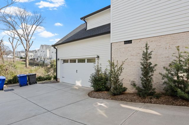 290 Morgan Silver Drive, Spartanburg, SC 29302