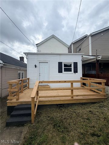 122 3rd Street, Bridgeport, OH 43912