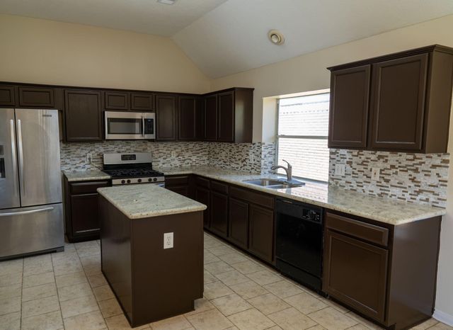 15627 Rosewood Hill Court, Sugar Land, TX 77498