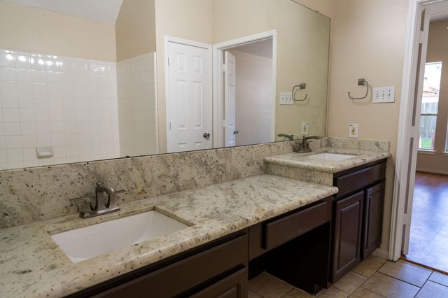 15627 Rosewood Hill Court, Sugar Land, TX 77498