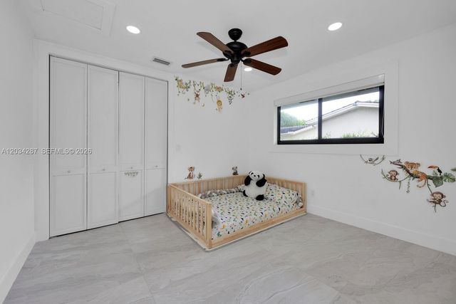 6860 SW 99th Terrace, Pinecrest, FL 33156