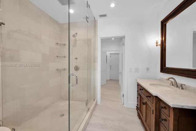6860 SW 99th Terrace, Pinecrest, FL 33156