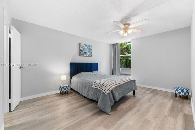 210 172nd Street 128, Sunny Isles Beach, FL 33160