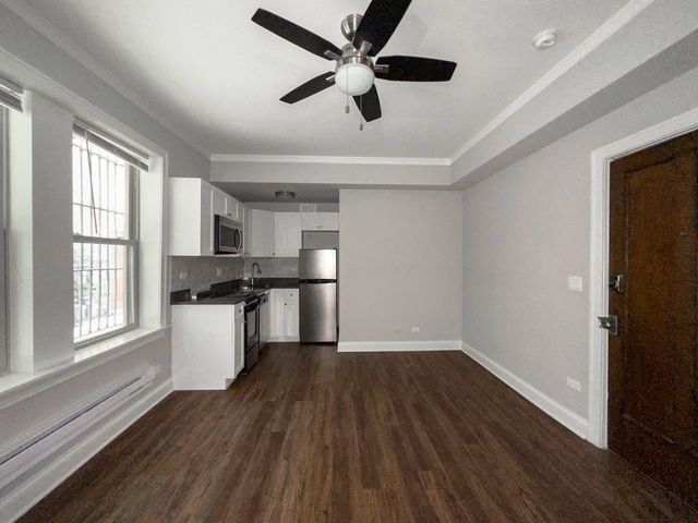 640 W WRIGHTWOOD Avenue 103, Chicago, IL 60614