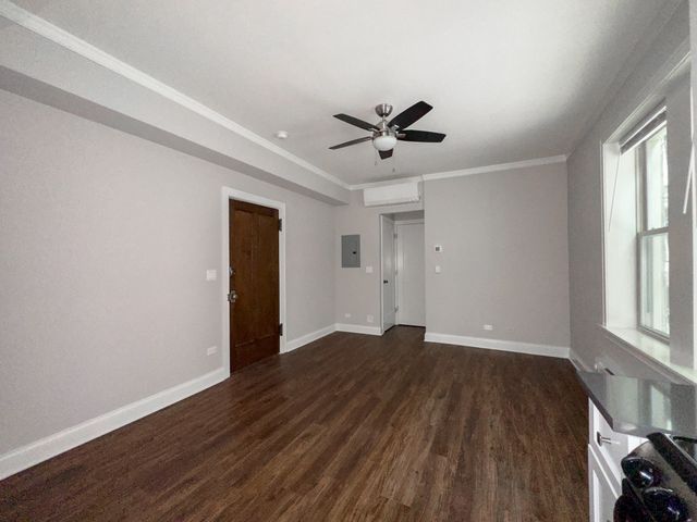 640 W WRIGHTWOOD Avenue 103, Chicago, IL 60614