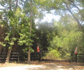 000 Tree Farm Rd, Magnolia, TX 77354