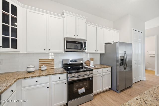 1126 PENMAN Road, Jacksonville Beach, FL 32250