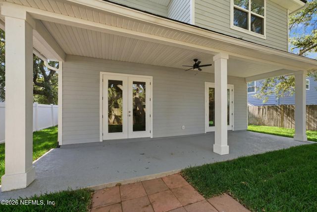 1126 PENMAN Road, Jacksonville Beach, FL 32250