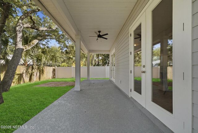 1126 PENMAN Road, Jacksonville Beach, FL 32250