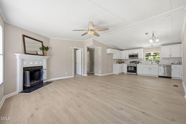 673 Winding Ridge, Sanford, NC 27332