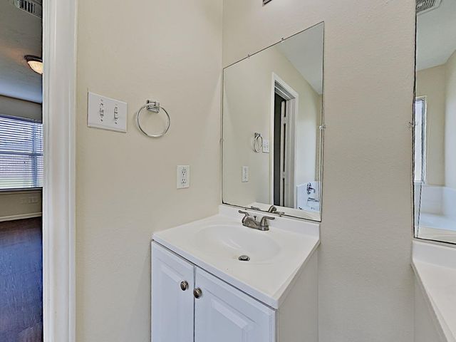 8542 Doskocil Drive, Houston, TX 77044