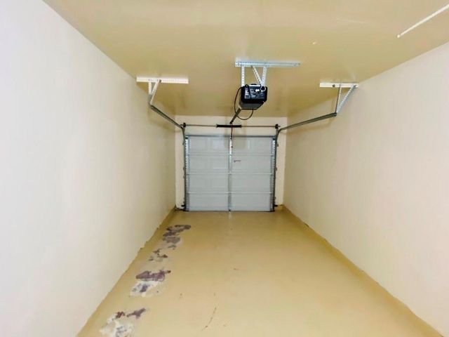 1710 Ledgewood DR B, Austin, TX 78758