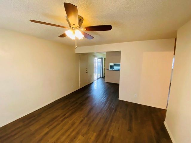 1710 Ledgewood DR B, Austin, TX 78758