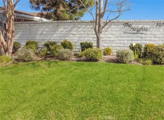 322 Ogle Street Unit C, Costa Mesa, CA 92627