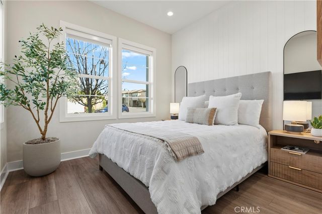 440 Riverbend, Lake Forest, CA 92630