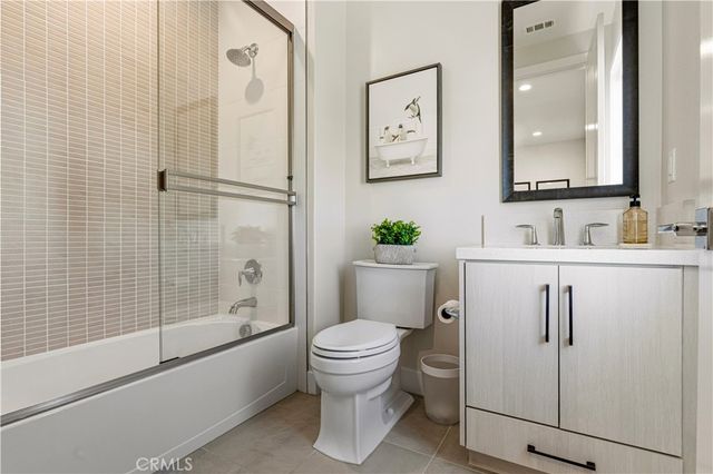 440 Riverbend, Lake Forest, CA 92630