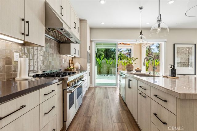 440 Riverbend, Lake Forest, CA 92630