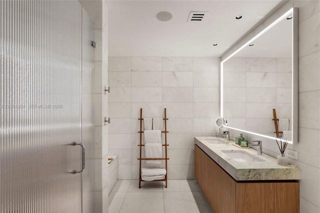500 Alton Rd 1601, Miami Beach, FL 33139