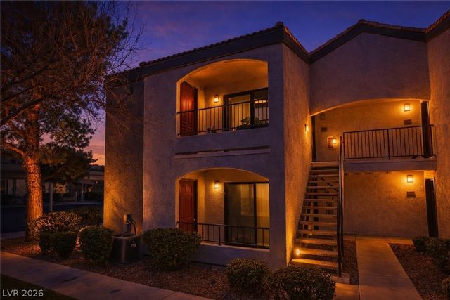 950 Seven Hills Drive 2824, Henderson, NV 89052