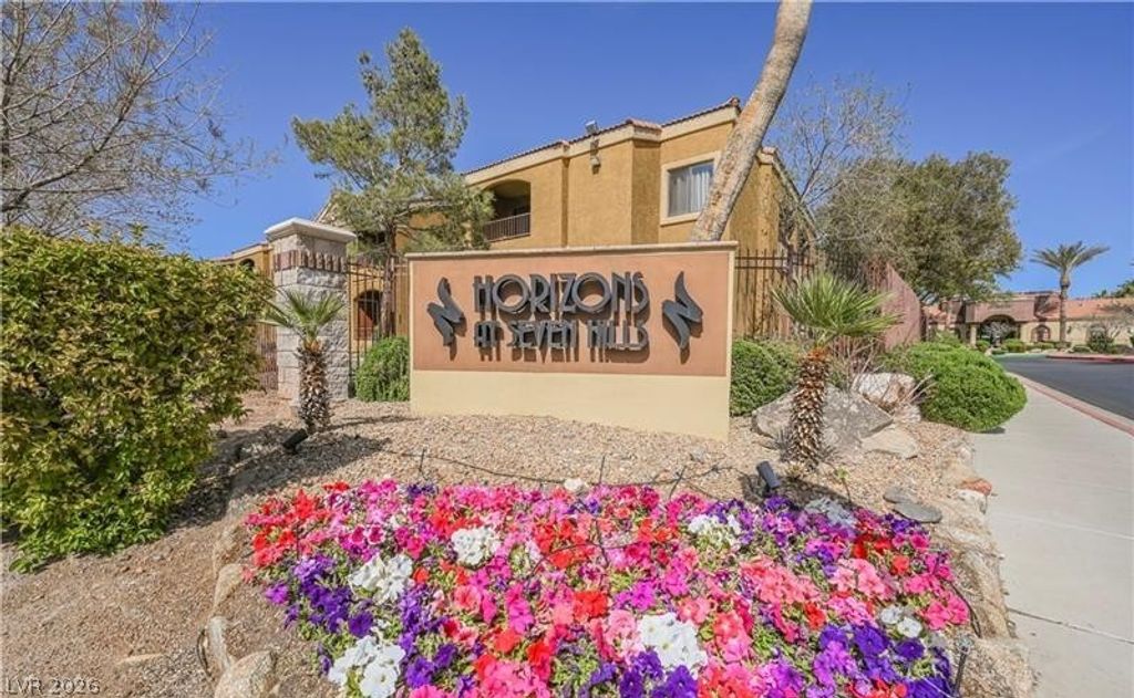 950 Seven Hills Drive 2824, Henderson, NV 89052