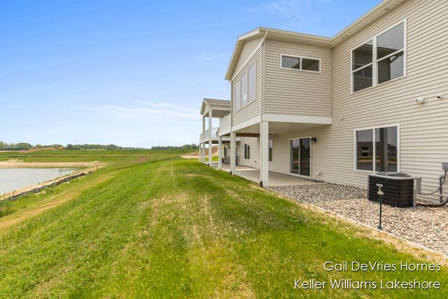 4494 Meadow Pond Way 68, Hamilton, MI 49419