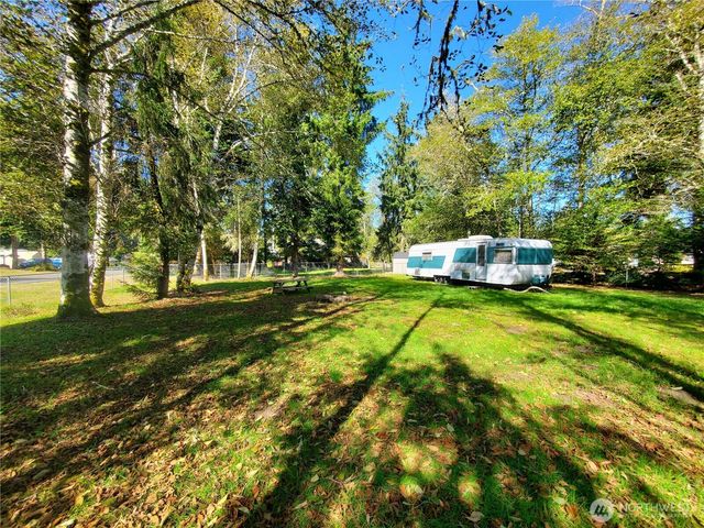 999 Gunderson Avenue SE, Ocean Shores, WA 98569