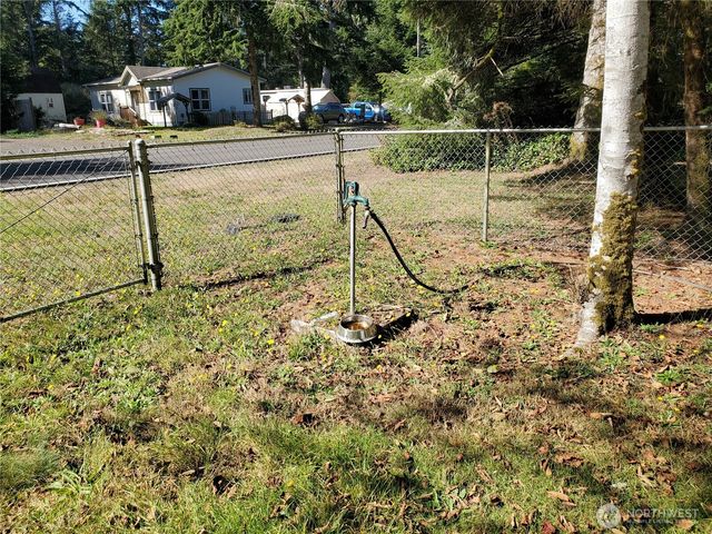 999 Gunderson Avenue SE, Ocean Shores, WA 98569