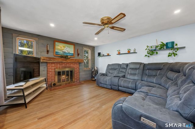 34 Perry Avenue, Norwich, CT 06360